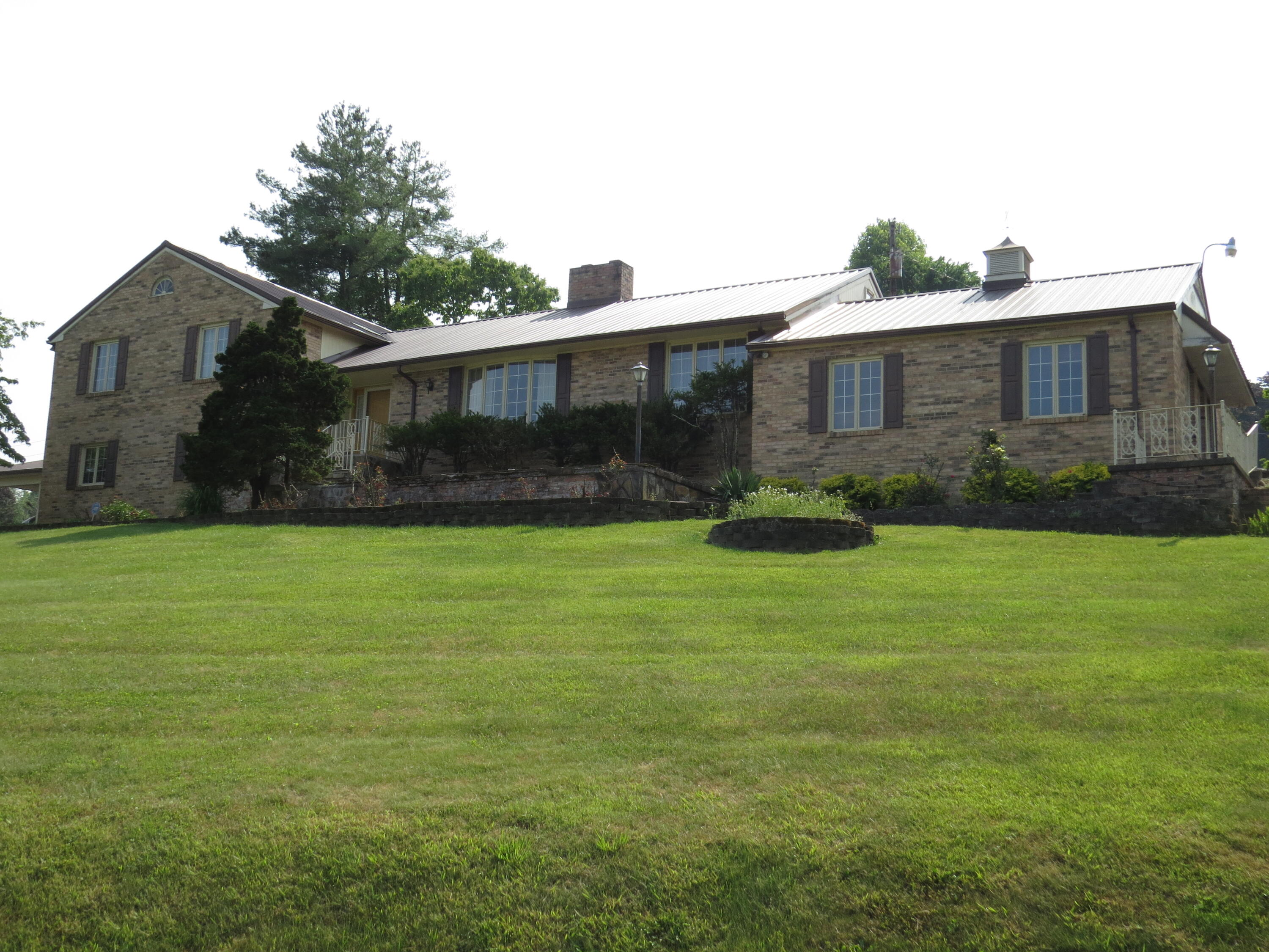 172 Ridgefield Rd Southwest  