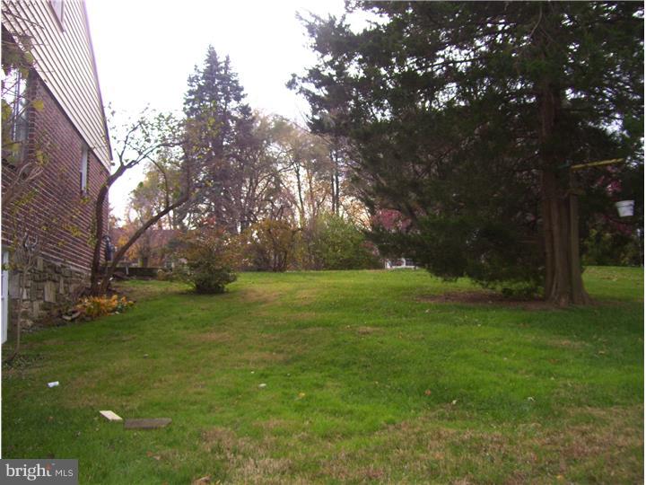 27 Edgemoor Road Cheltenham, PA 19012 - Photo 22 of 22 Exterior Side
