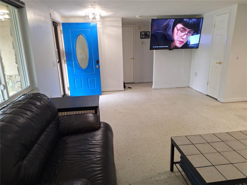 9415 Indale Drive New Port Richey, FL 34654 - Photo 10 of 93