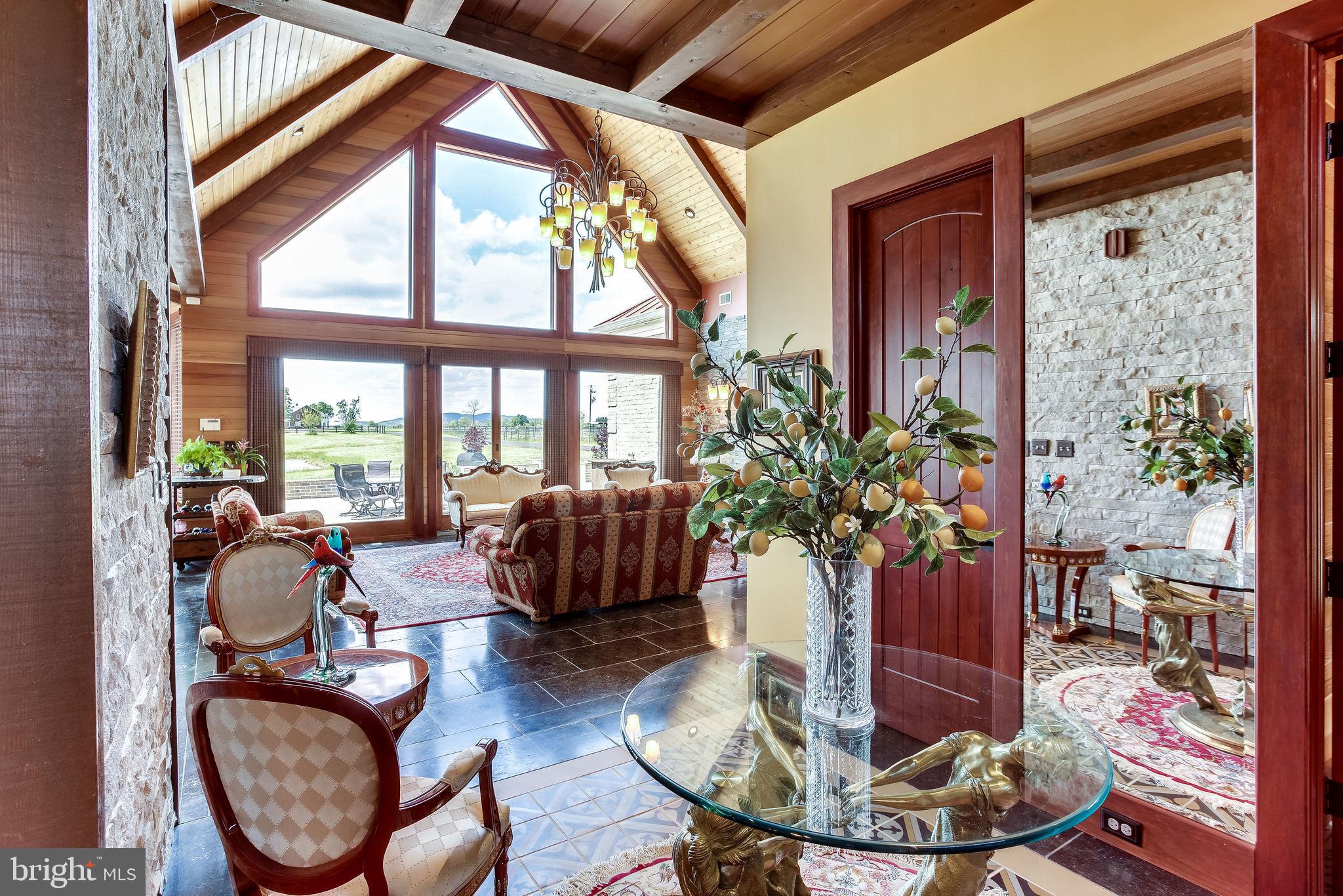 43093 Lucketts Road Leesburg, VA 20176 - Photo 4 of 80 Foyer
