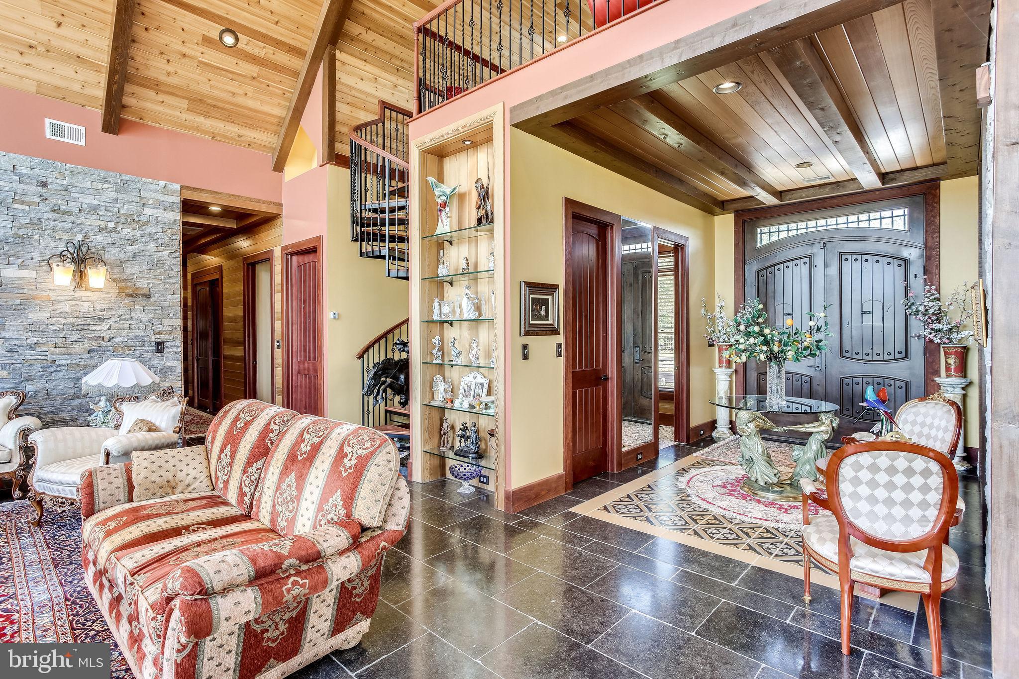 43093 Lucketts Road Leesburg, VA 20176 - Photo 6 of 80 Foyer
