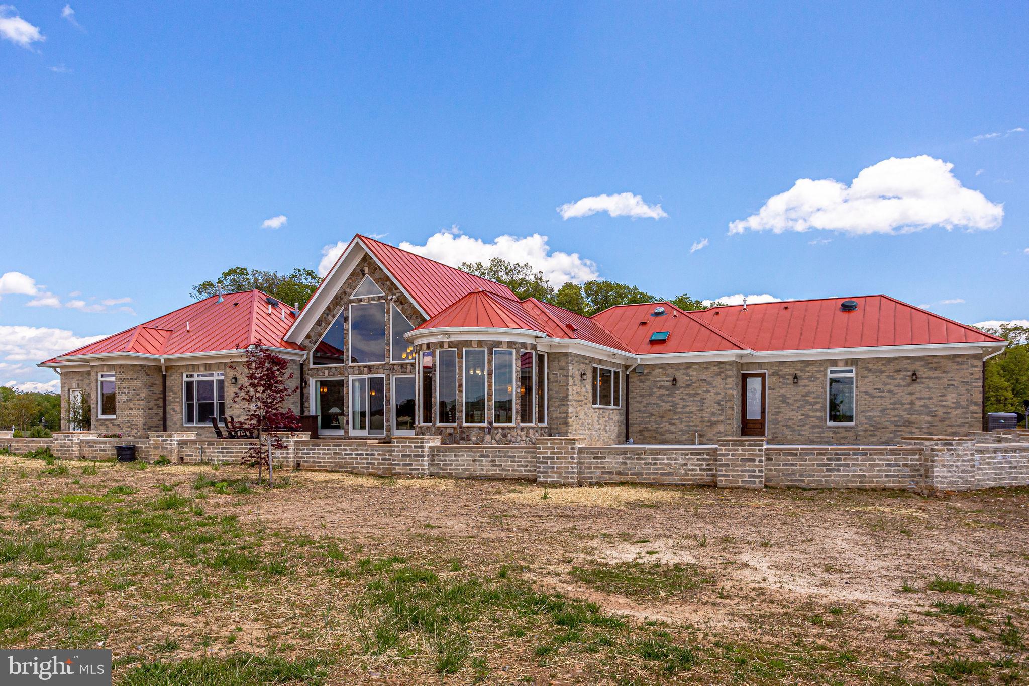 43093 Lucketts Road Leesburg, VA 20176 - Photo 62 of 80 Exterior Back