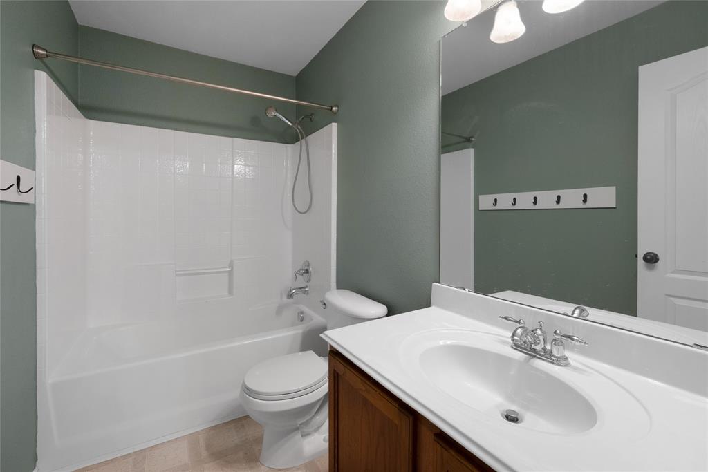 317 Sheridan Road Oak Point, TX 75068 - Photo 33 of 40 Gallery Image 33