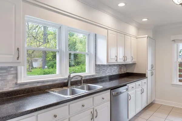 $345,000 | 2418 Cres Club Drive, Hixson, TN 37343