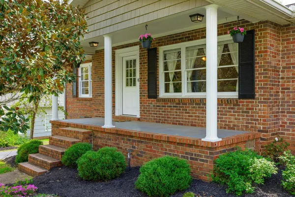 $345,000 | 2418 Cres Club Drive, Hixson, TN 37343