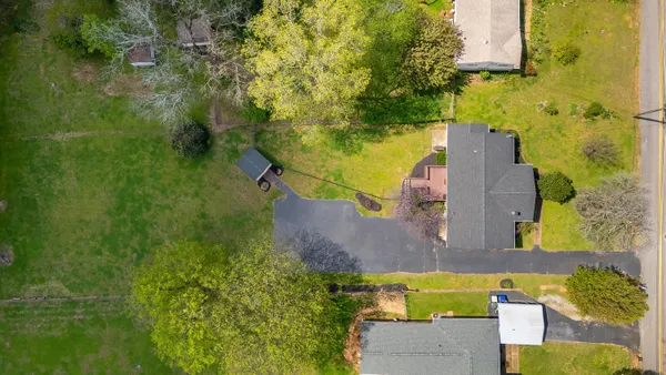 $345,000 | 2418 Cres Club Drive, Hixson, TN 37343