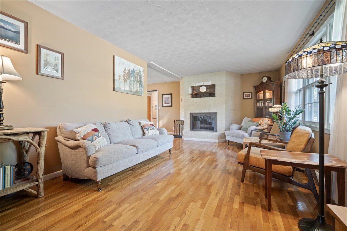 903 Beech Street Normal, IL 61761 - Photo 11 of 34 Gallery Image 11