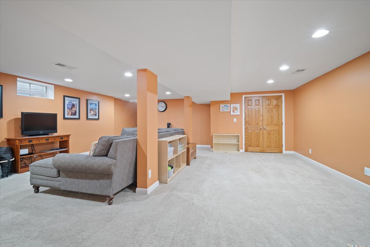 903 Beech Street Normal, IL 61761 - Photo 20 of 34 Gallery Image 20