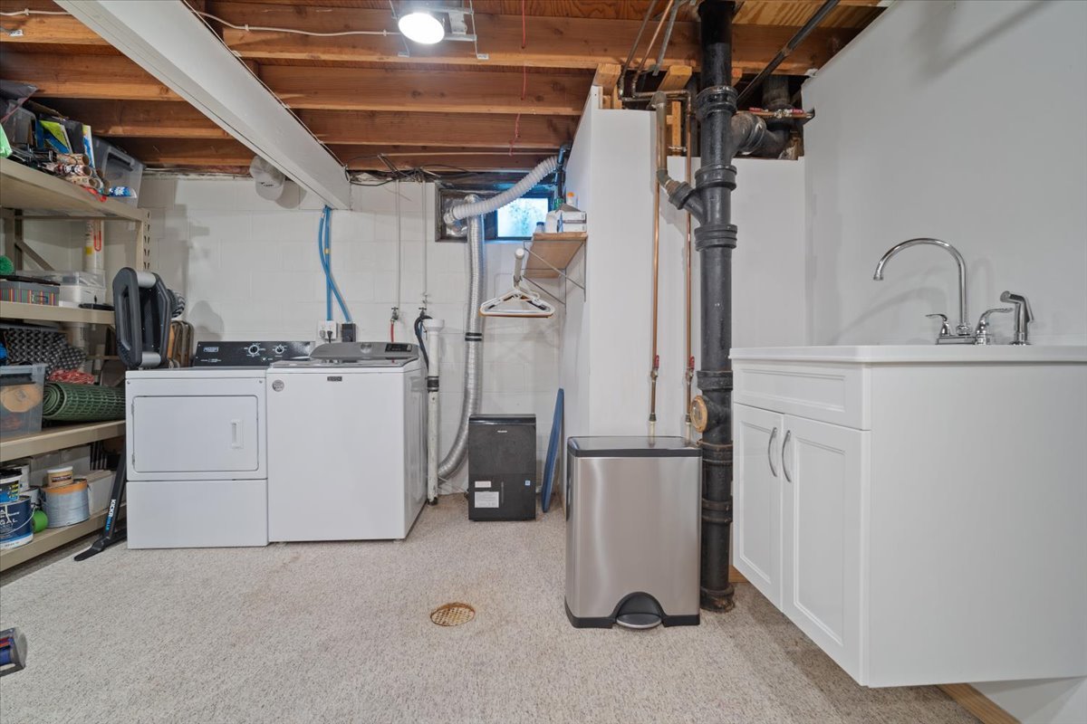 903 Beech Street Normal, IL 61761 - Photo 21 of 34 Gallery Image 21