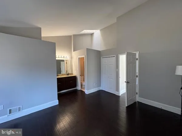 $2,980 | 15661 Montview Drive, Dumfries, VA 22025