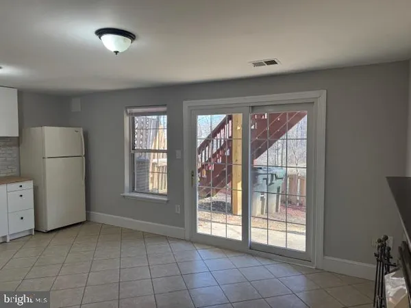 $2,980 | 15661 Montview Drive, Dumfries, VA 22025