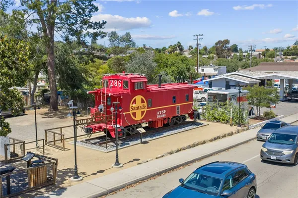 $715,000 | 801 La Palma Drive, Fallbrook, CA 92028