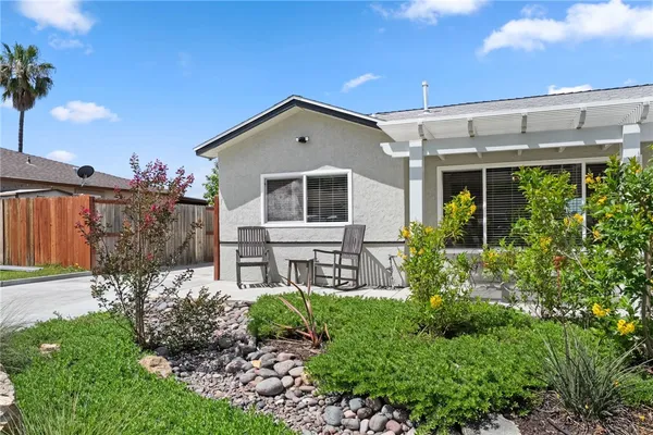 $715,000 | 801 La Palma Drive, Fallbrook, CA 92028