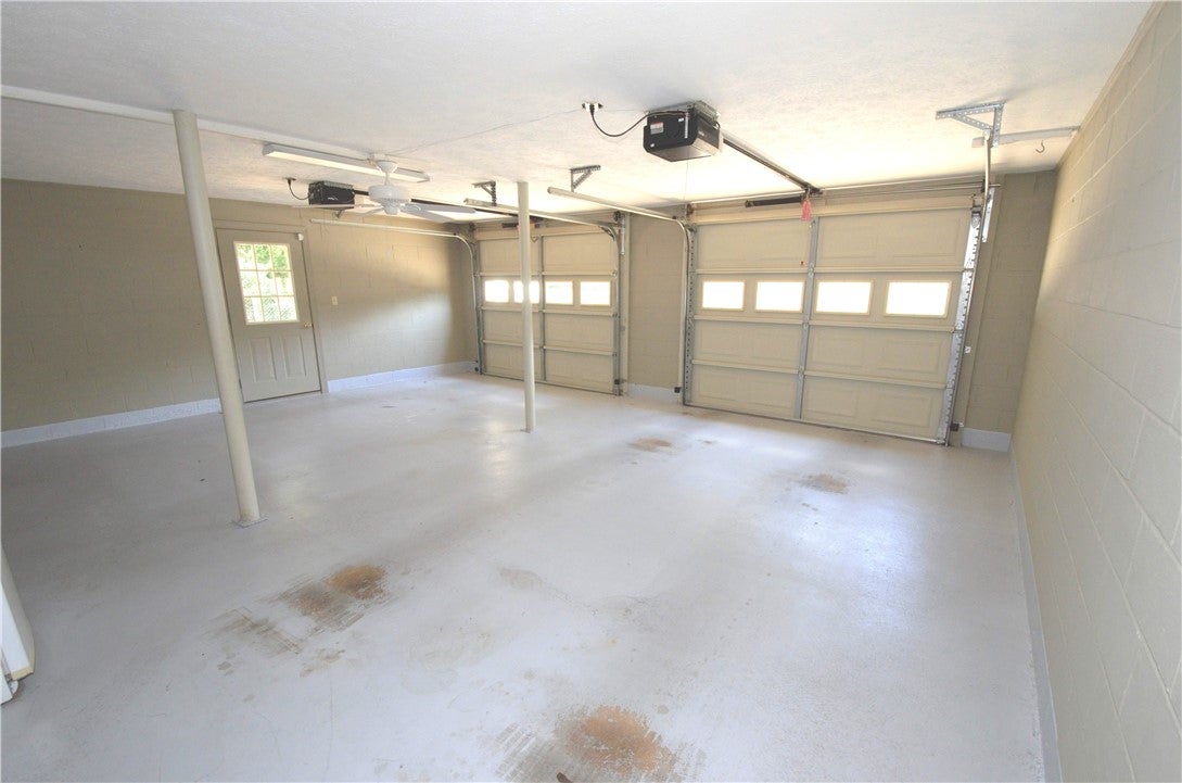 1809 Oak Bowery Road Opelika, AL 36801 - Photo 34 of 35 2 Car Garage