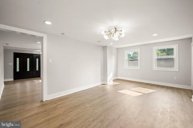 $2,300 | 8255 Mertztown Road, Unit A, Alburtis, PA 18011