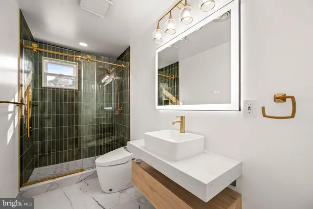 $2,300 | 8255 Mertztown Road, Unit A, Alburtis, PA 18011