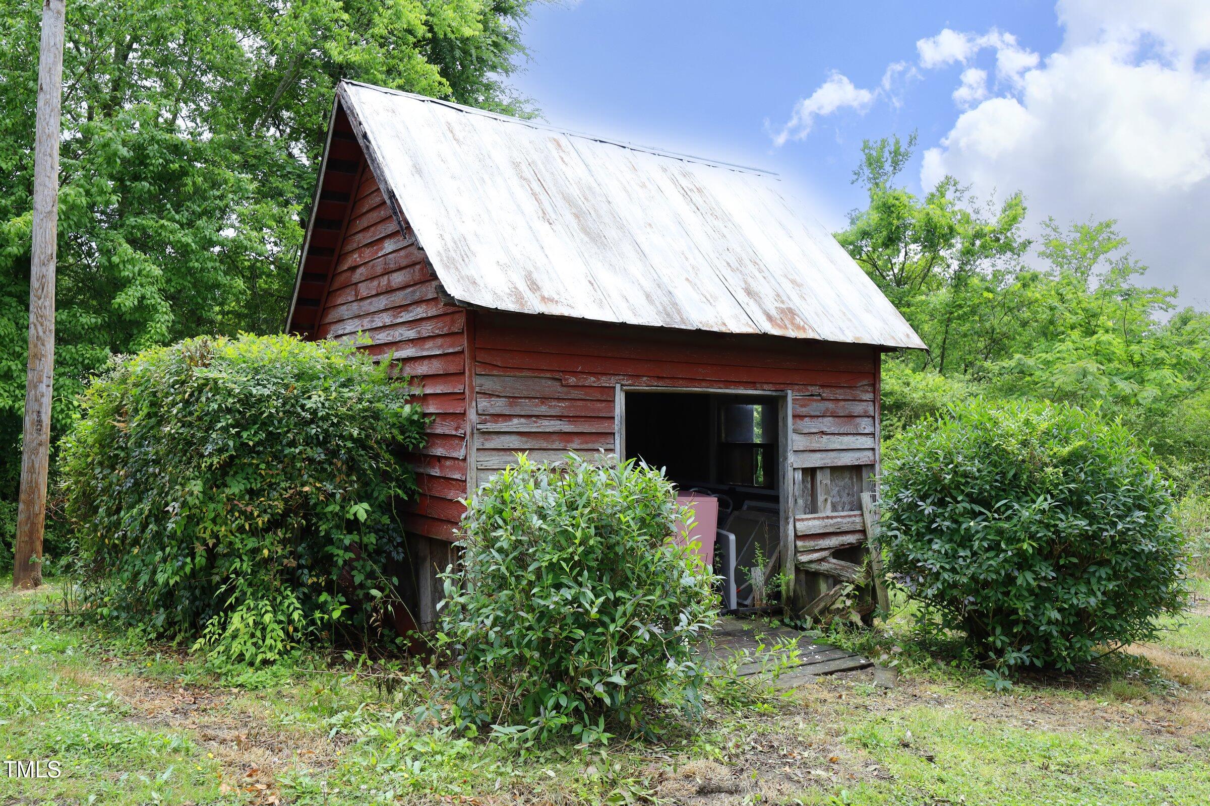 7129 Dexter Road Oxford, NC 27565 - Photo 58 of 85 68StorageBarn