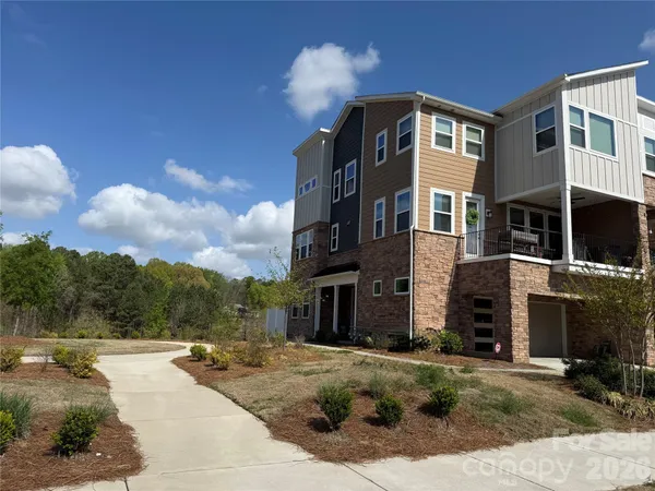 $560,000 | 2744 Ensemble Court, Charlotte, NC 28262