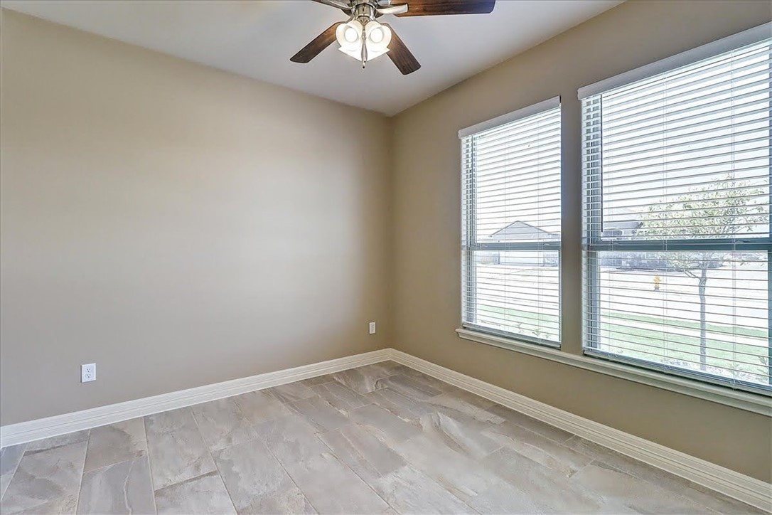 3153 Seawolf Corpus Christi, TX 78414 - Photo 33 of 40 a view of an empty room with a window
