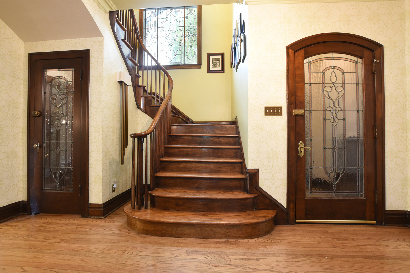 95 Michaux Road Riverside, IL 60546 - Photo 25 of 48 a view of entryway and hall with wooden floor