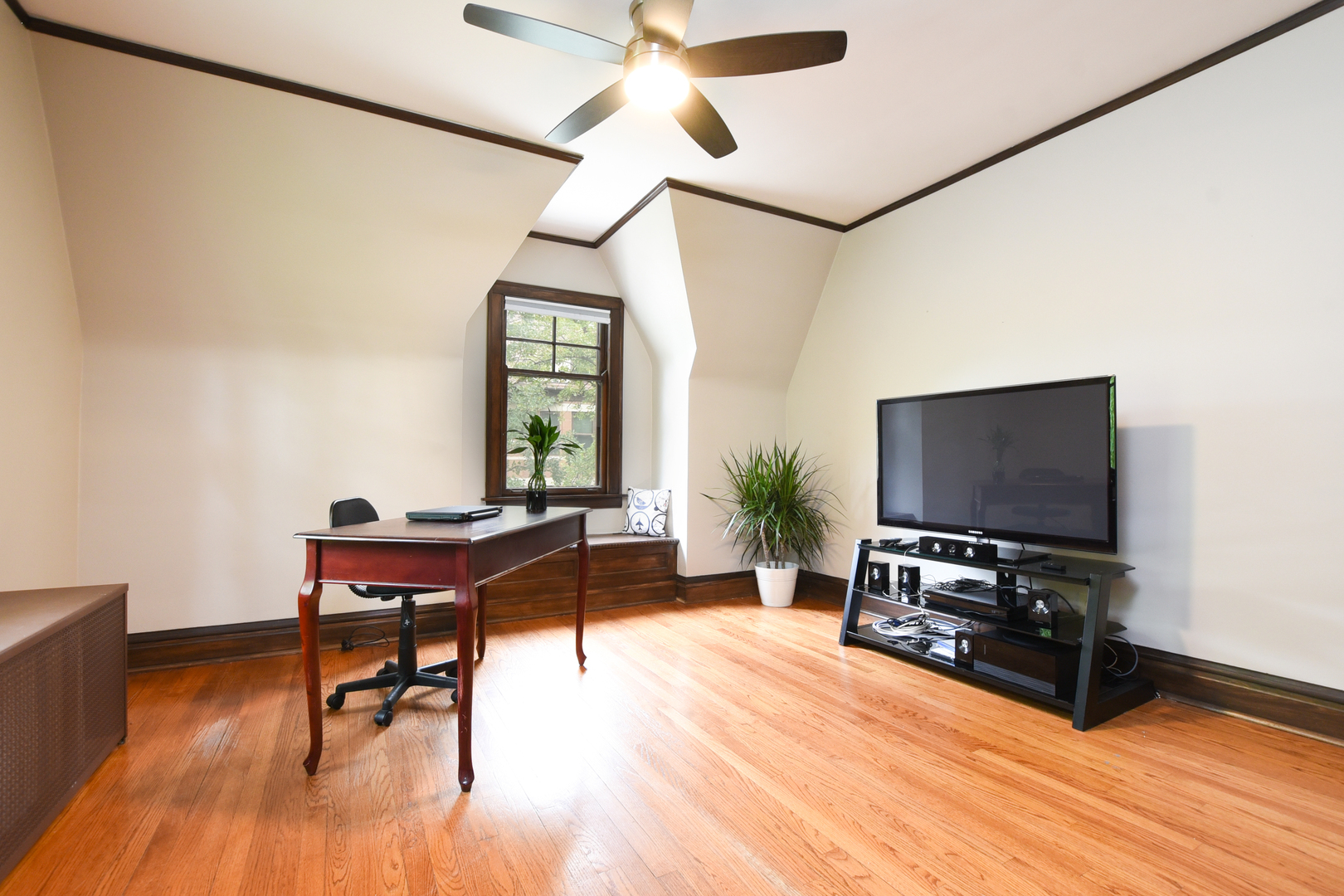 95 Michaux Road Riverside, IL 60546 - Photo 38 of 48 a living room with furniture and a flat screen tv