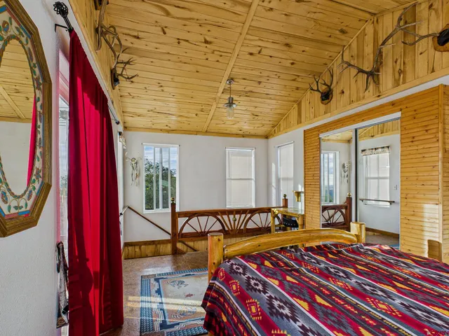 $385,000 | 83509 Elk Rdg Trail, Crawford, CO 81415