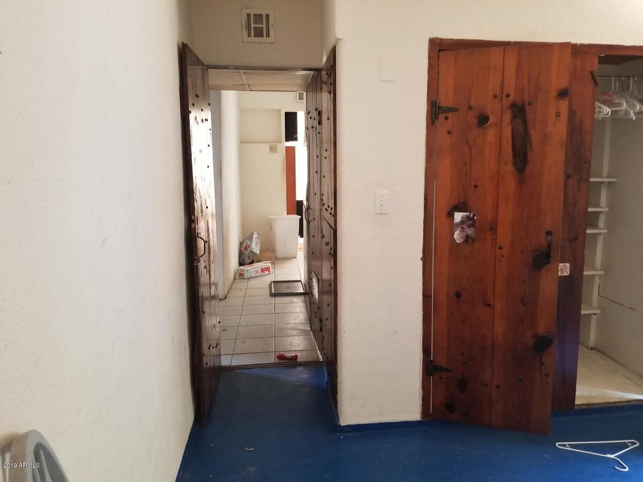 201 East 16th Street Douglas, AZ 85607 - Photo 12 of 34 201 16th 3rd bedroom