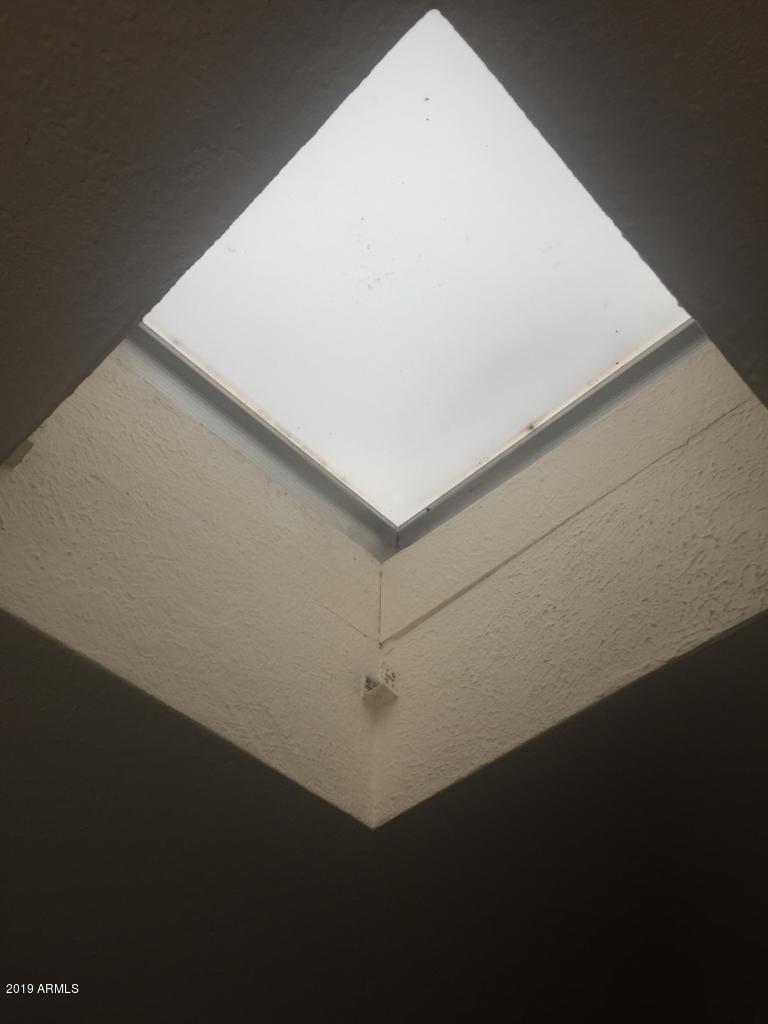 201 East 16th Street Douglas, AZ 85607 - Photo 8 of 34 201 16th skylight