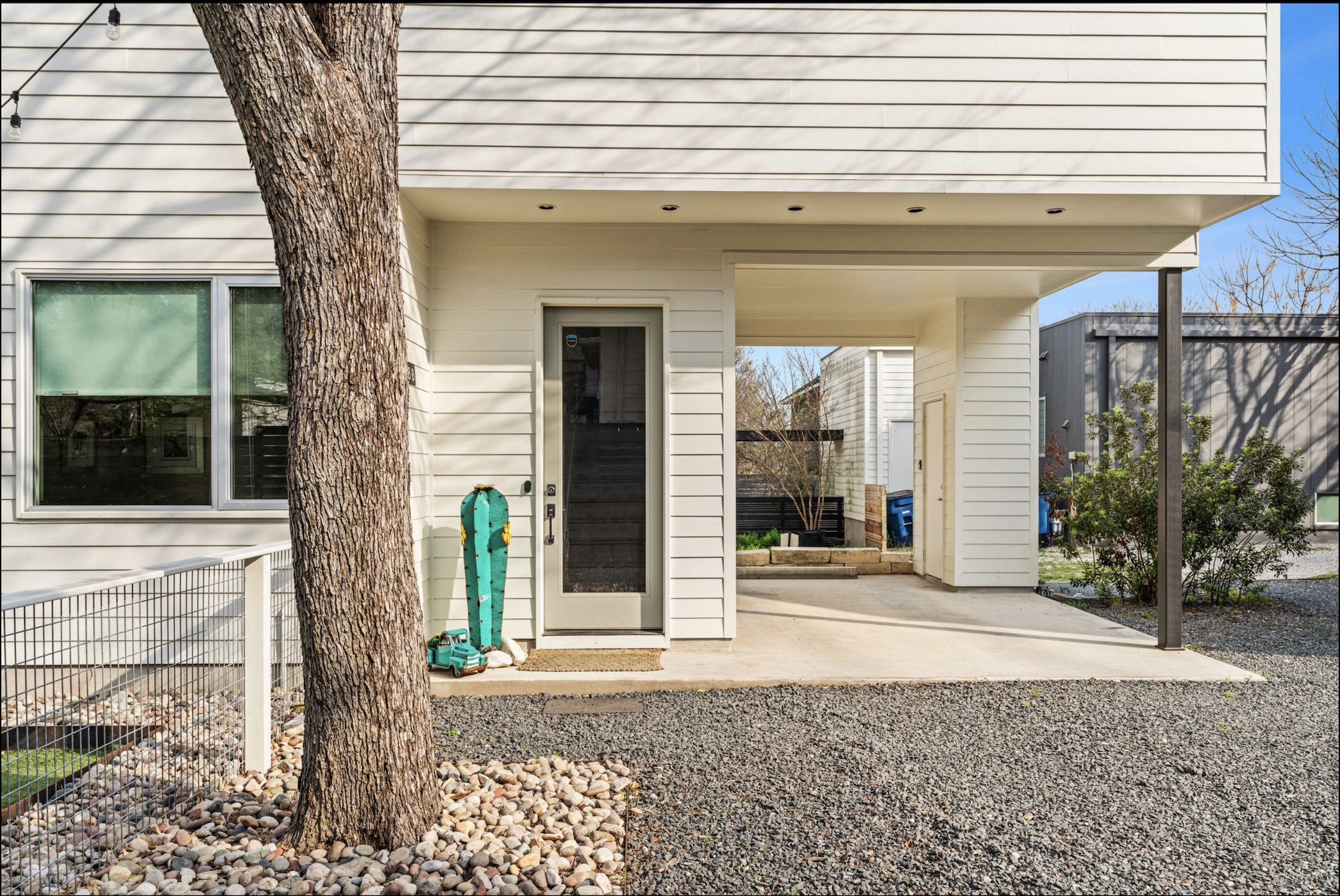 1608 Ravey Street, Unit B Austin, TX 78704 - Photo 5 of 25 Property entrance