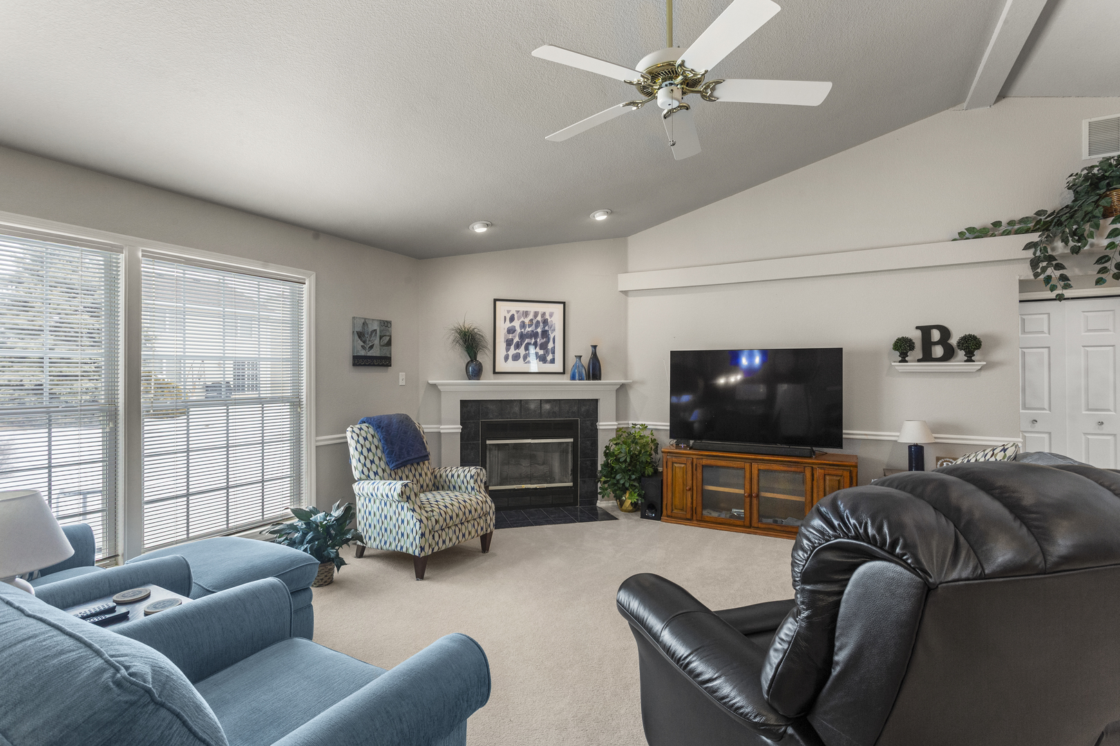 3906 Crail Road Champaign, IL 61822 - Photo 11 of 38