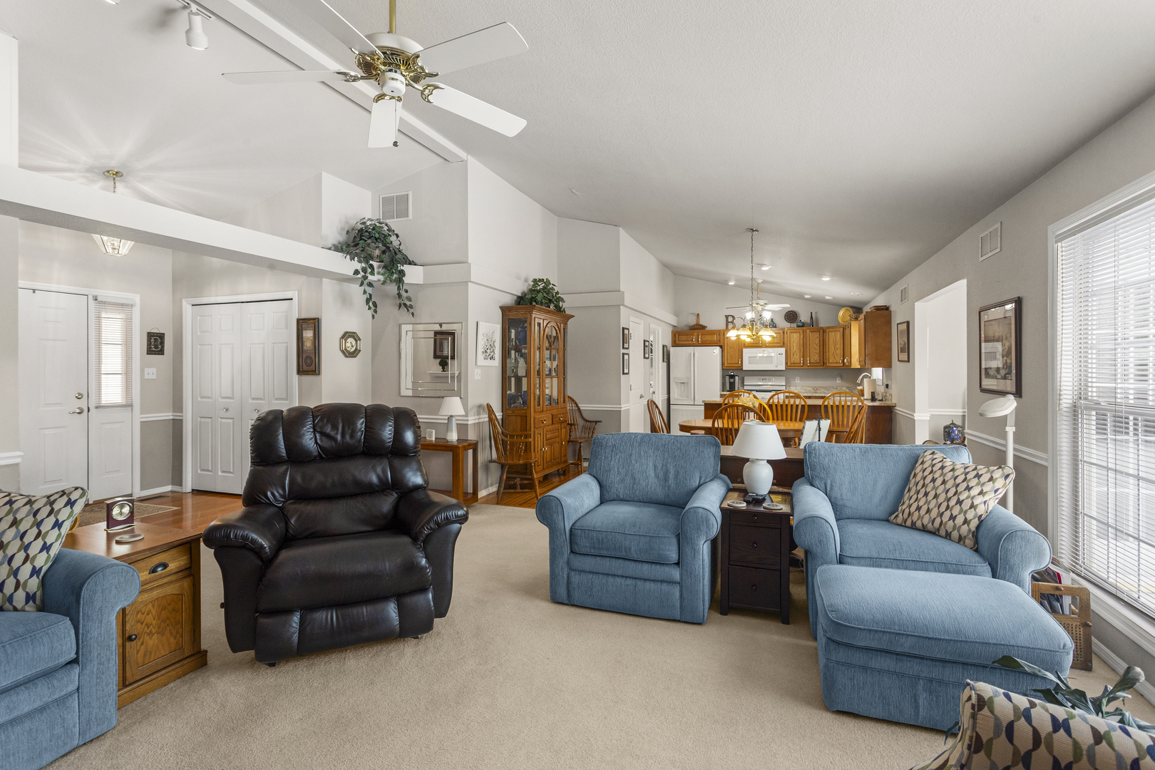 3906 Crail Road Champaign, IL 61822 - Photo 13 of 38