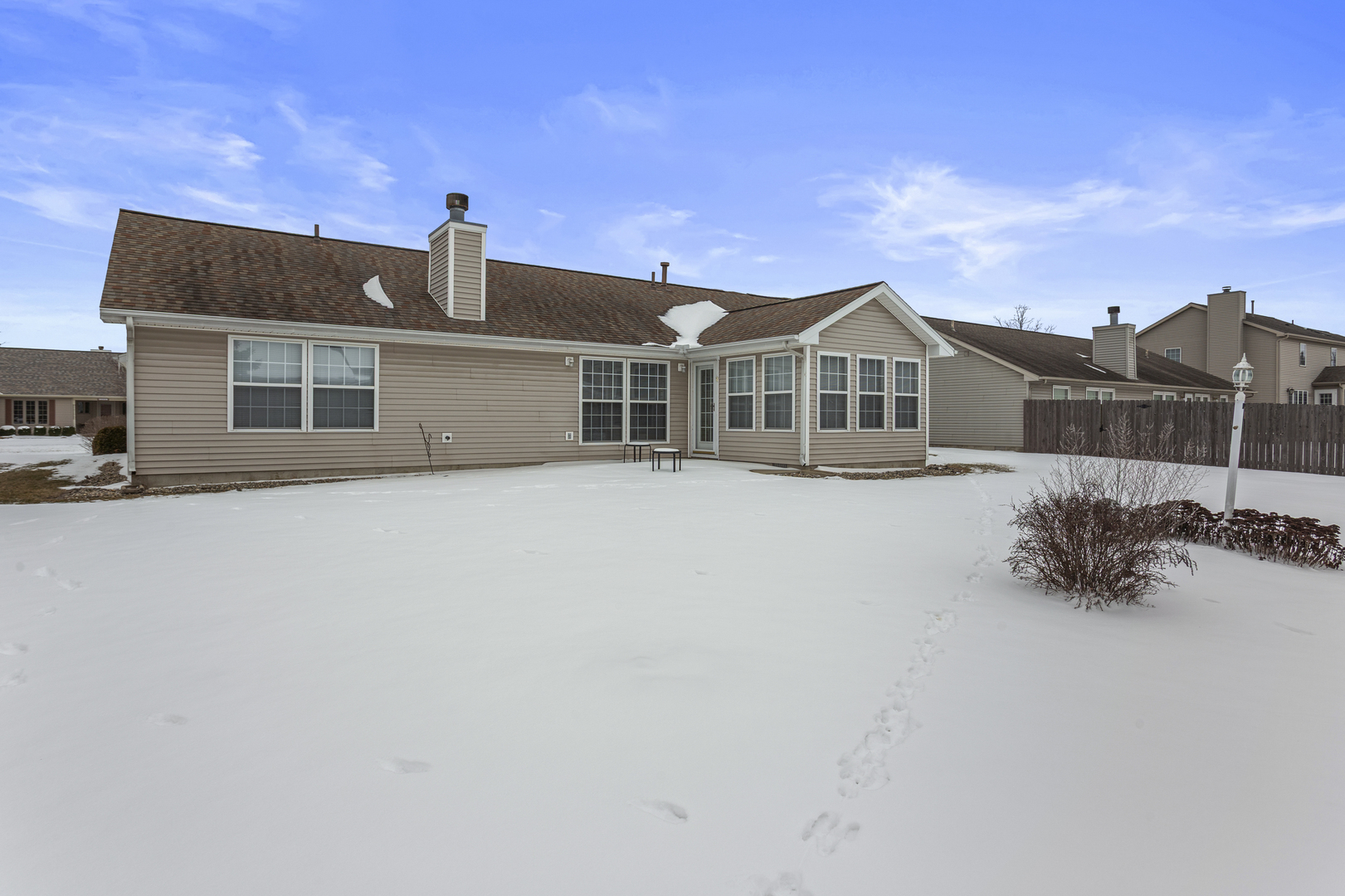 3906 Crail Road Champaign, IL 61822 - Photo 6 of 38