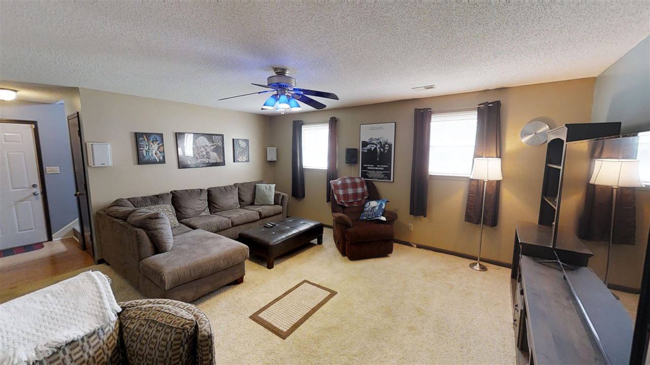 5622 Spring Corner Road Newburgh, IN 47630 - Photo 9 of 17