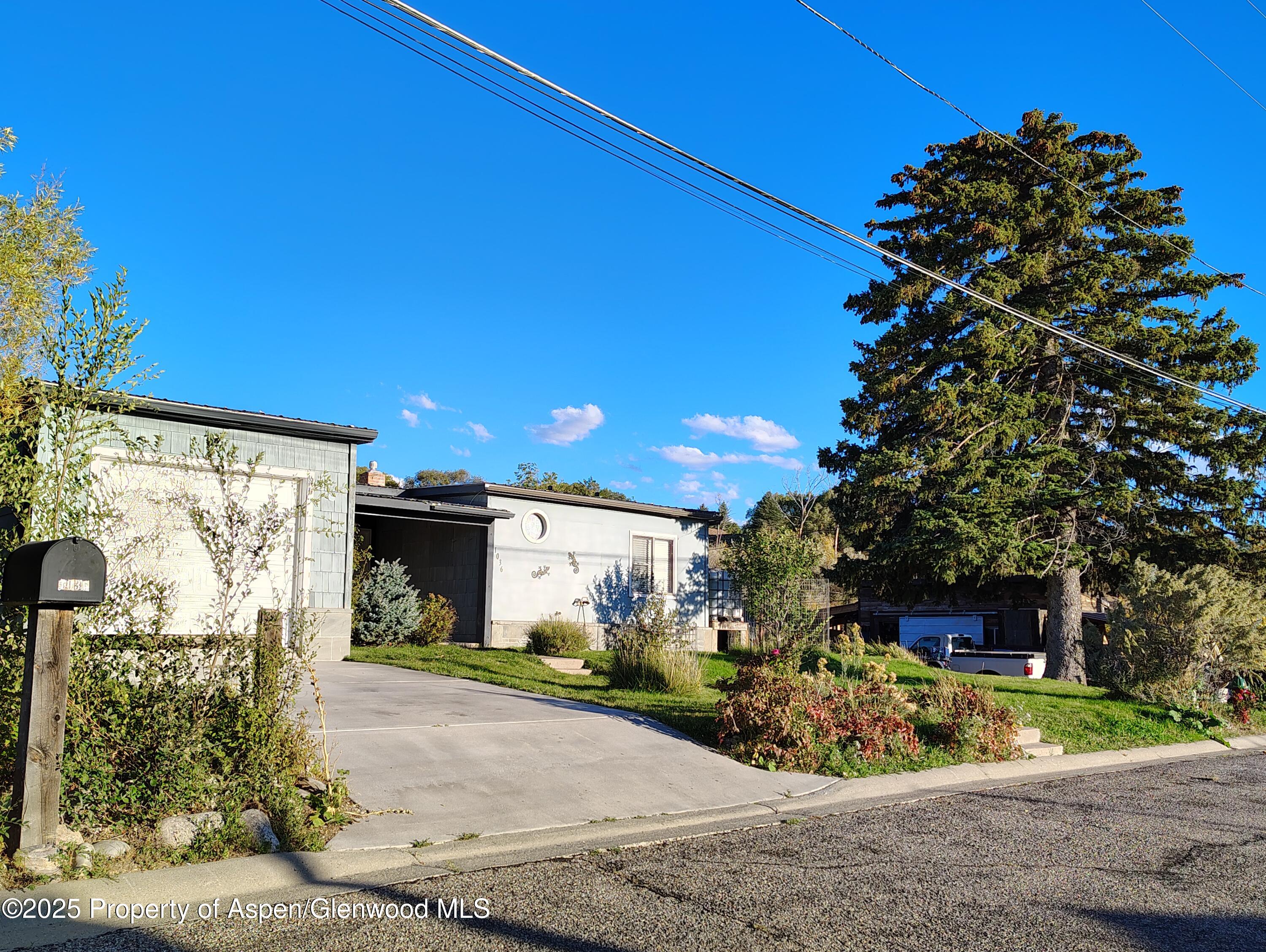 1036 Clarkson Avenue Rifle, CO 81650 - Photo 16 of 30 IMG_20251008_174148587_HDR