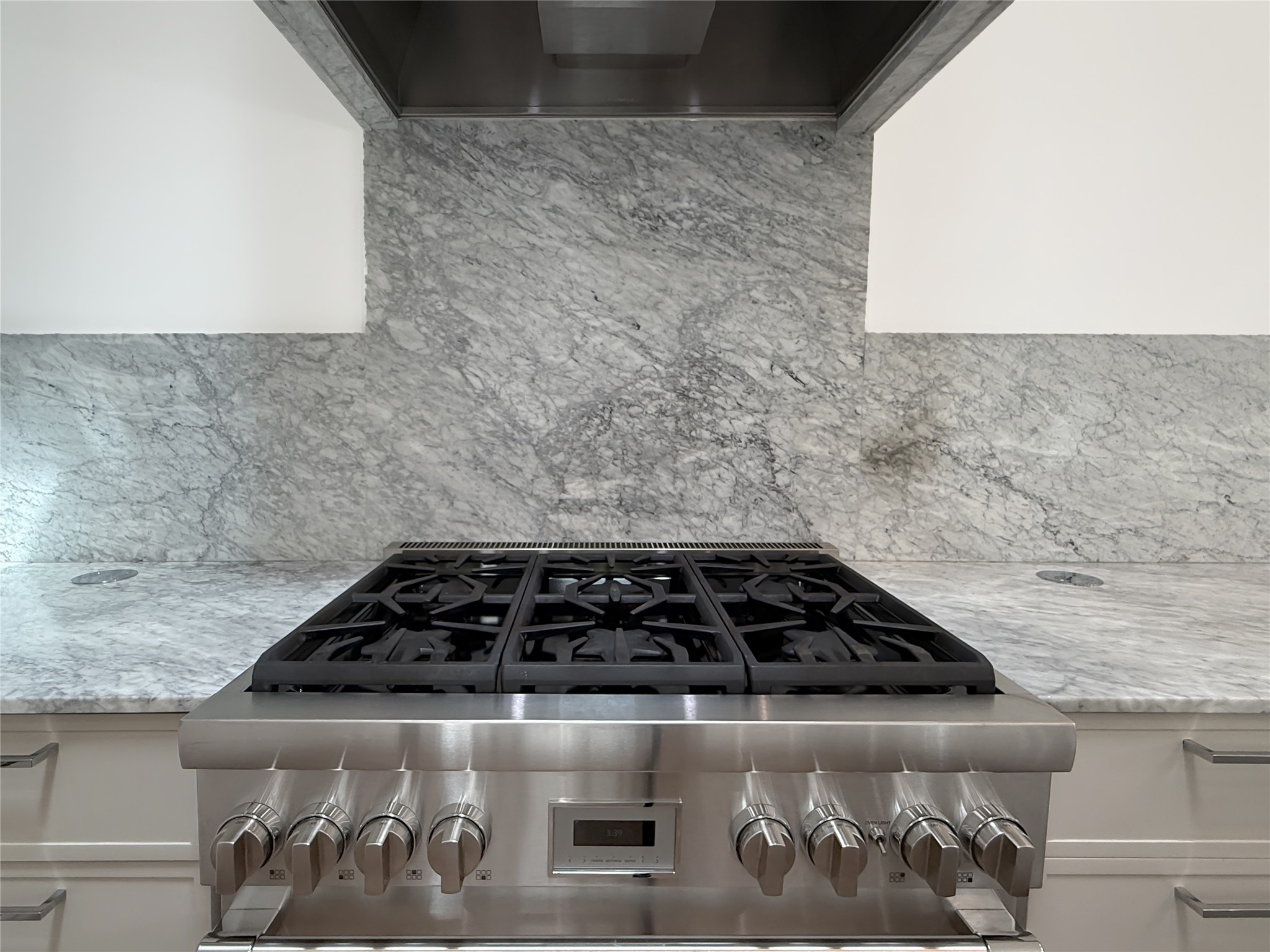 127 Frederick Street Austin, TX 78704 - Photo 9 of 34 Stainless steel professional-grade gas range with multiple burners