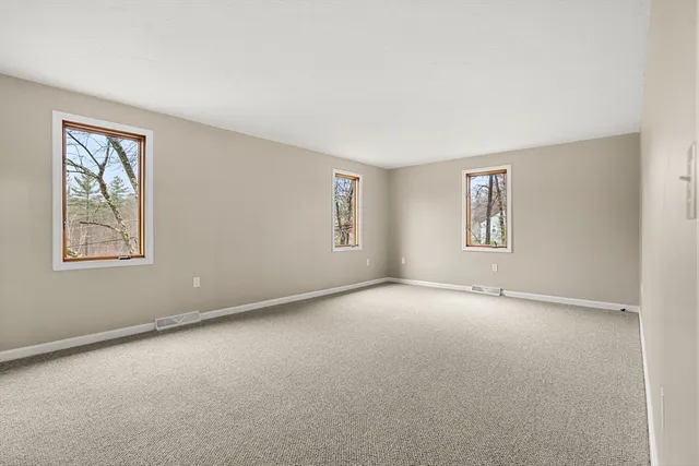 $2,900 | 206 Cardinal Lane, Unit 206, Tyngsborough, MA 01879