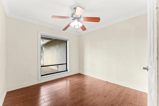 $3,600 | 110 West Rubber Tree Drive, Unit MAIN HOUSE, Lake Worth, FL 33467