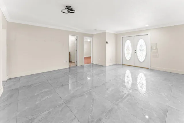 $3,600 | 110 West Rubber Tree Drive, Unit MAIN HOUSE, Lake Worth, FL 33467