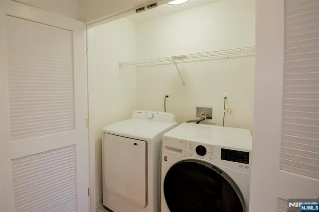 $4,900 | 343 East Harriet Avenue, Unit 2, Palisades Park, NJ 07650