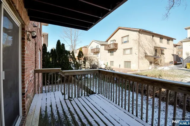 $4,900 | 343 East Harriet Avenue, Unit 2, Palisades Park, NJ 07650