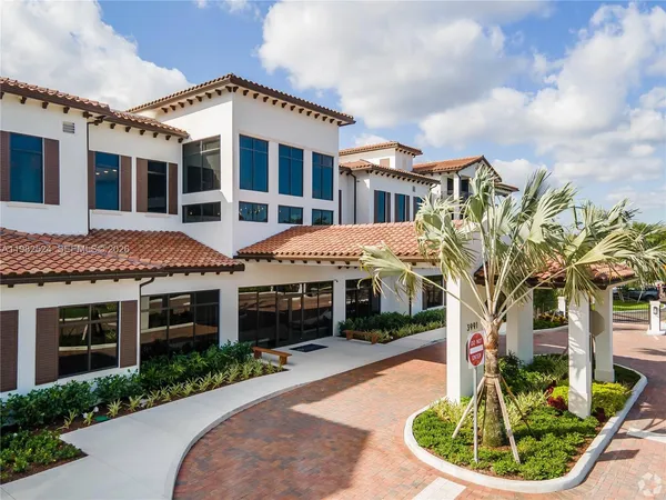 $2,375 | 3991 Northwest 82nd Avenue, Unit 1140, Hollywood, FL 33024