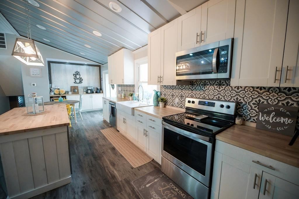 652 Bucklew Road Spencer, IN 47460 - Photo 13 of 36