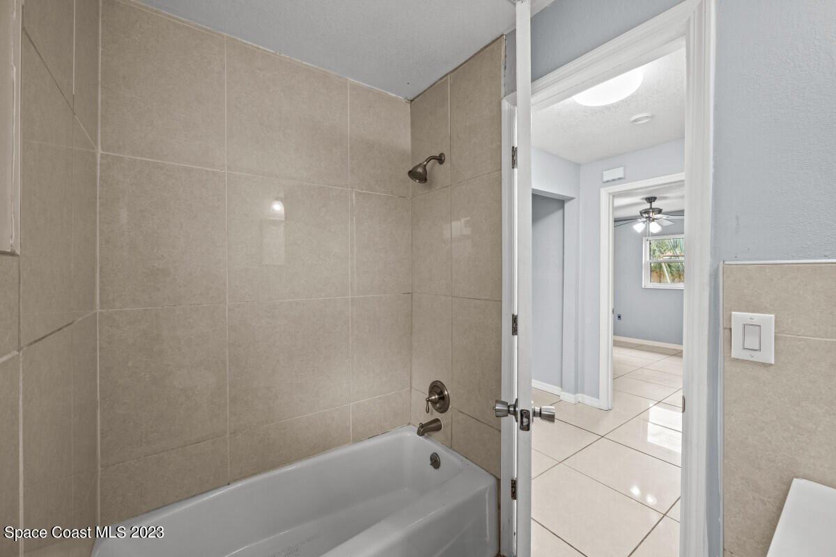 410 Lincoln Road Cocoa, FL 32926 - Photo 8 of 9 17-0P8A5426jpg