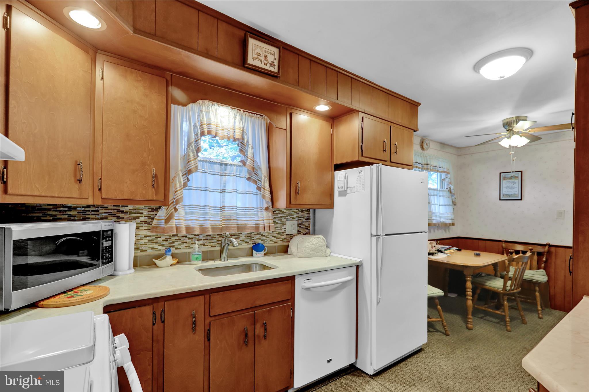 9 Wingert Road Reading, PA 19610 - Photo 5 of 27 360_6893