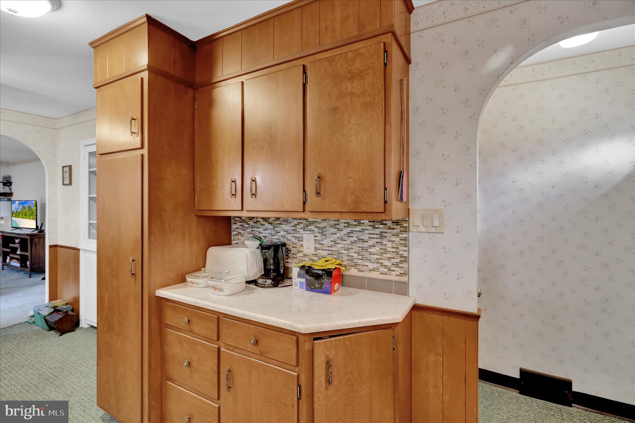 9 Wingert Road Reading, PA 19610 - Photo 6 of 27 360_6898