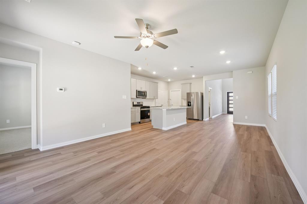 1628 Arches Road Anna, TX 75409 - Photo 11 of 28 Photo is not of the actual home, but is an inspirational photo of builder’s model home and may depict options, furnishings, and/or decorator features that are not included.