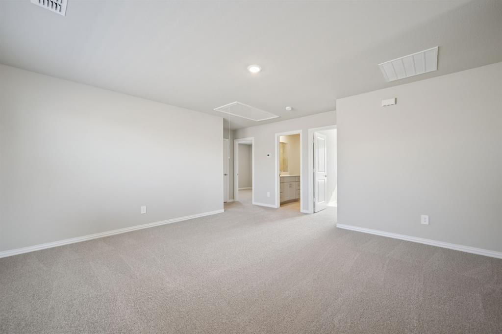 1628 Arches Road Anna, TX 75409 - Photo 22 of 28 Photo is not of the actual home, but is an inspirational photo of builder’s model home and may depict options, furnishings, and/or decorator features that are not included.