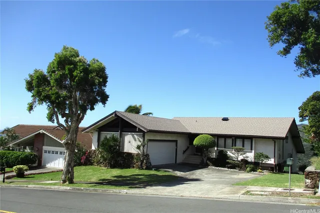 $4,500 | 926 Kaahue Street, Honolulu, HI 96825