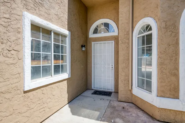 $439,000 | 3340 North Dante Avenue, Fresno, CA 93722