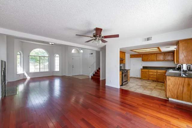 $439,000 | 3340 North Dante Avenue, Fresno, CA 93722